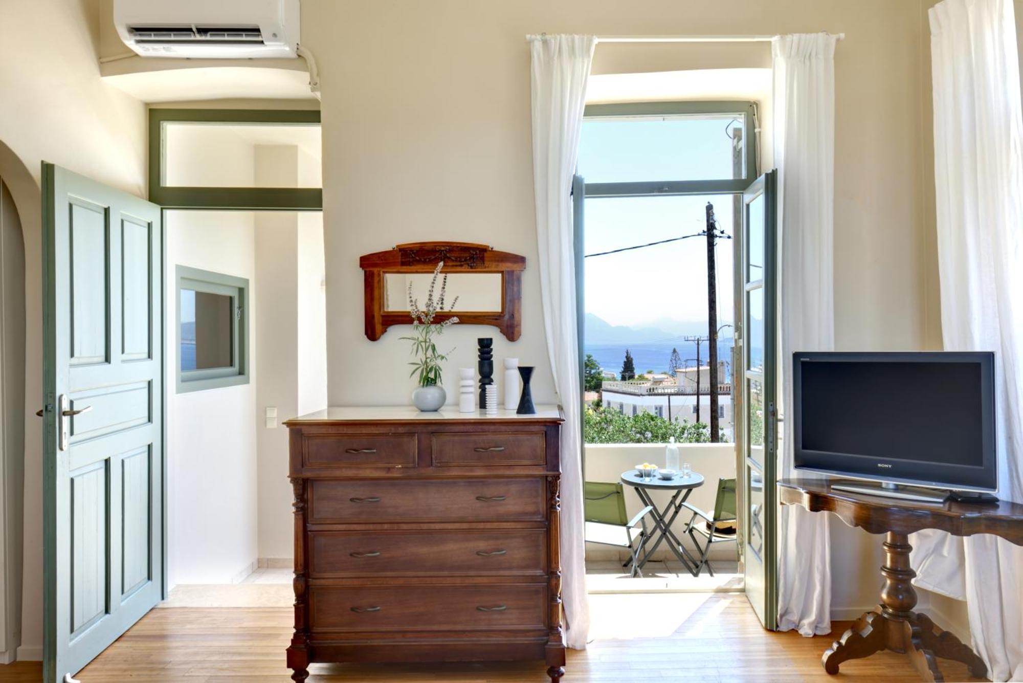 Aegina Town Home By Relax In Greece Exterior photo